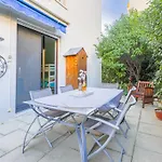 Terrasses De La Baie Des Anges By Interhome Apartamento